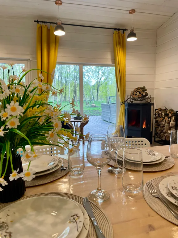 Лес, камин, сауна, терраса, мангал и полное уединение без соседей