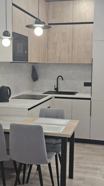 Уютная квартира Жигулина роща, возле ТЦ Меганом