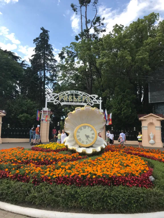Квартира Квартира Ареда-констиаль с двумя спальнями центр города — Сочи