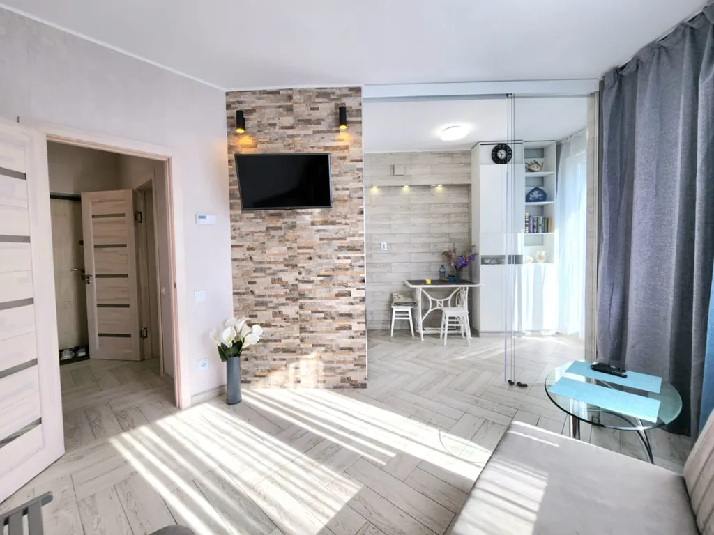 Романтичная светлая студия + велосипеды