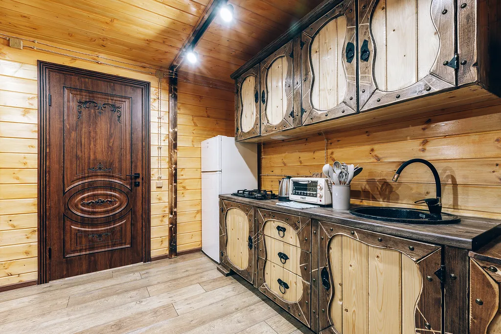 Просторный коттедж в лесу