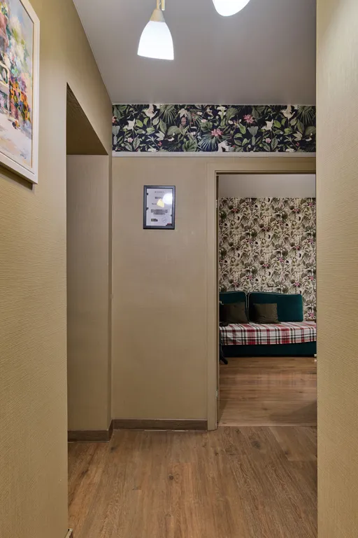 6-местные апартаменты рядом с УГМК и киностудией