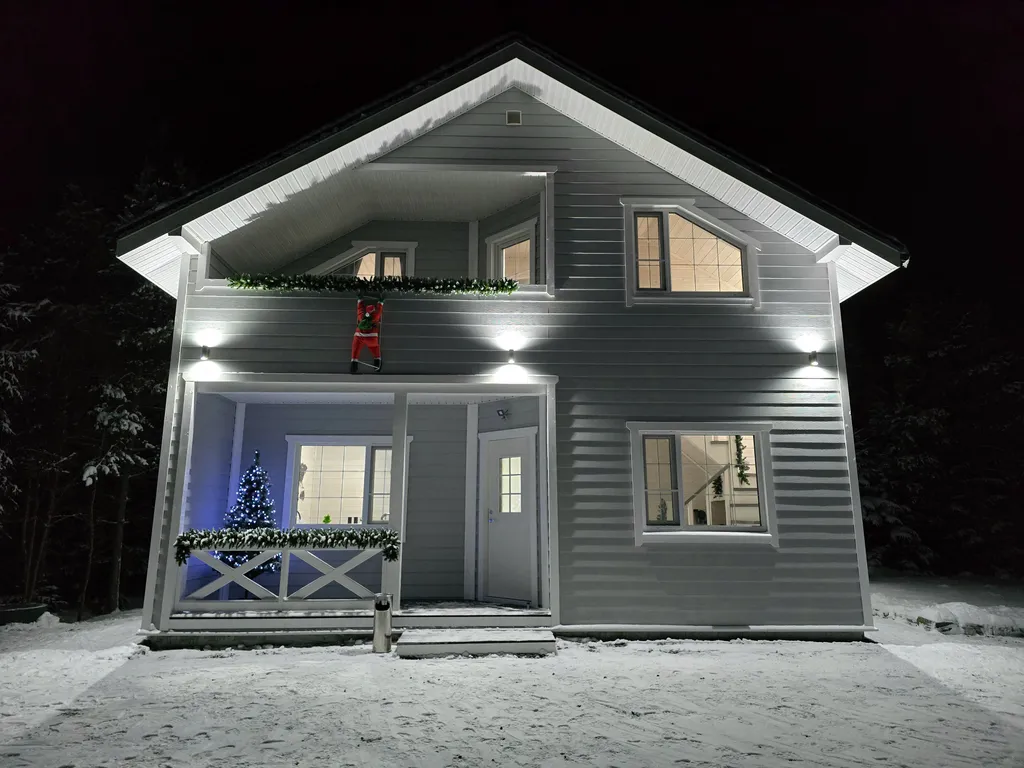 Двухэтажный дом с жаркой сауной у Ладожского озера