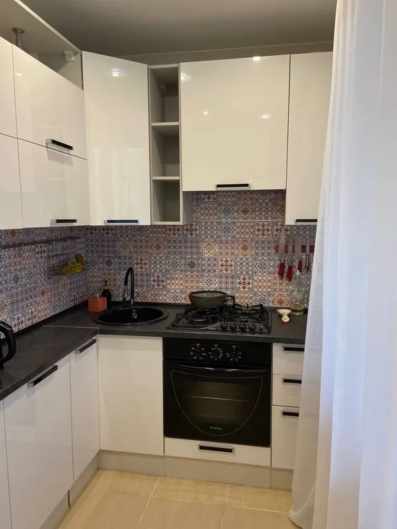 Уютная квартира недалеко от центра города — аренда посуточно в Великий Новгород