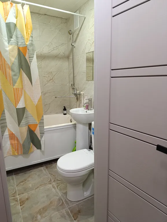 Квартира у кинотеатра Кристалл в центре