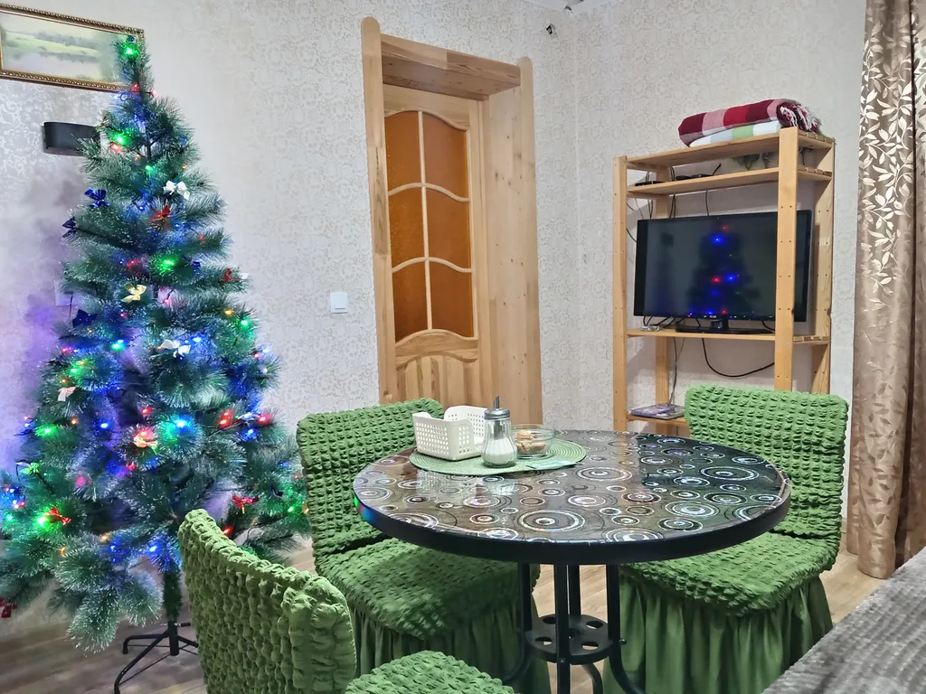 Комфортный домик с парковкой во дворе и террасой на въезде в Брест