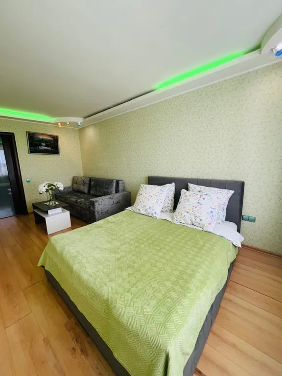 Шикарная трёшка около ТРК Алмаз