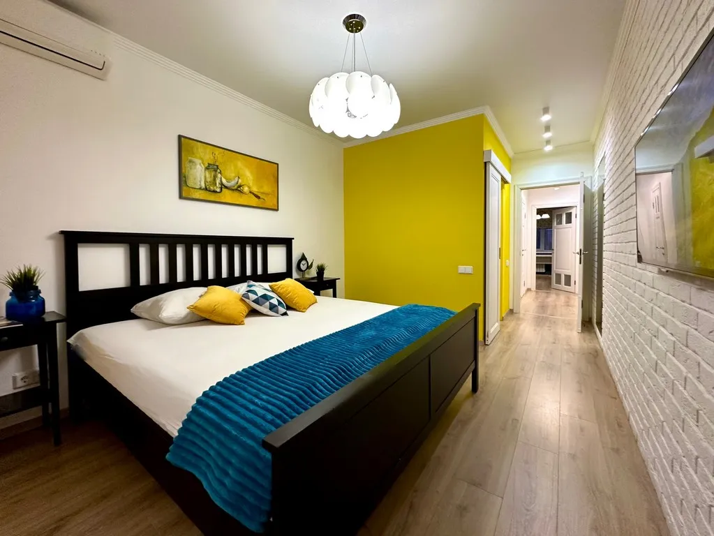 3-комнатная квартира на Черепановых, 2А