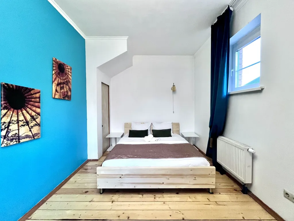 Коттедж с баней на дровах рядом с европарком — аренда посуточно в Москва