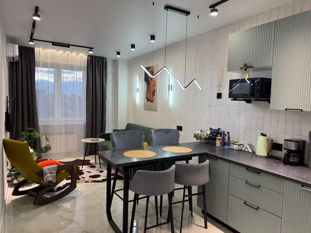 Комфортабельная стильная квартира с дизайнерским ремонтом в новом доме