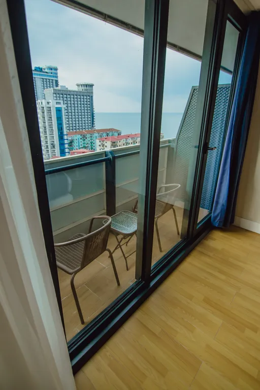 Студия с видом на море