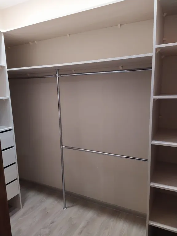 Квартира Квартира Шикарная новая студия в центре города — Омск