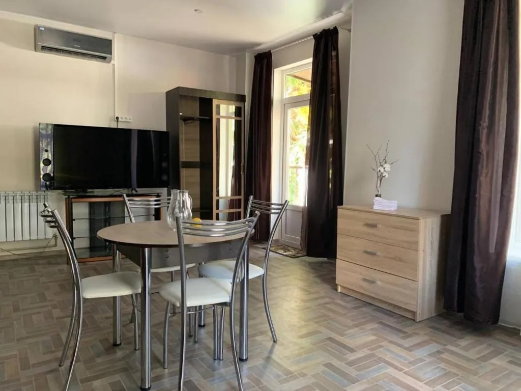 Коттедж Частный дом в центре Palm Springs — Сочи