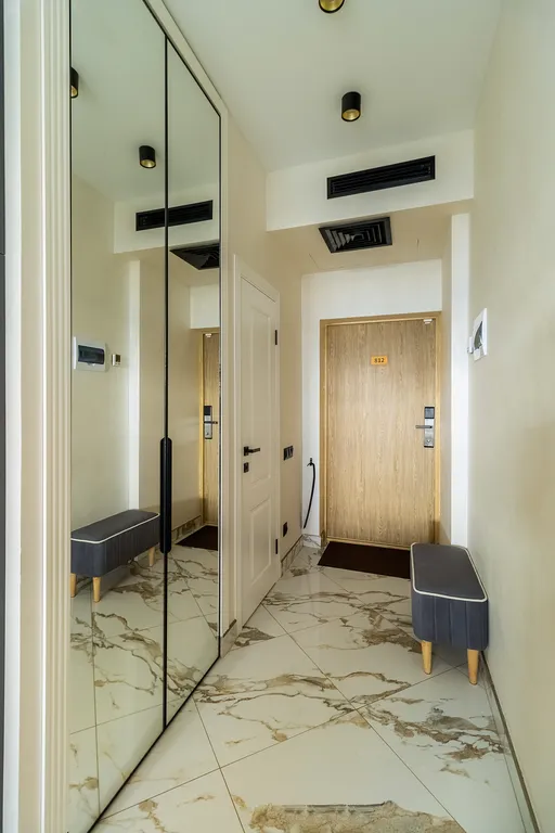 Апартаменты в центре города Deluxe Km Tower Plaza Apartments