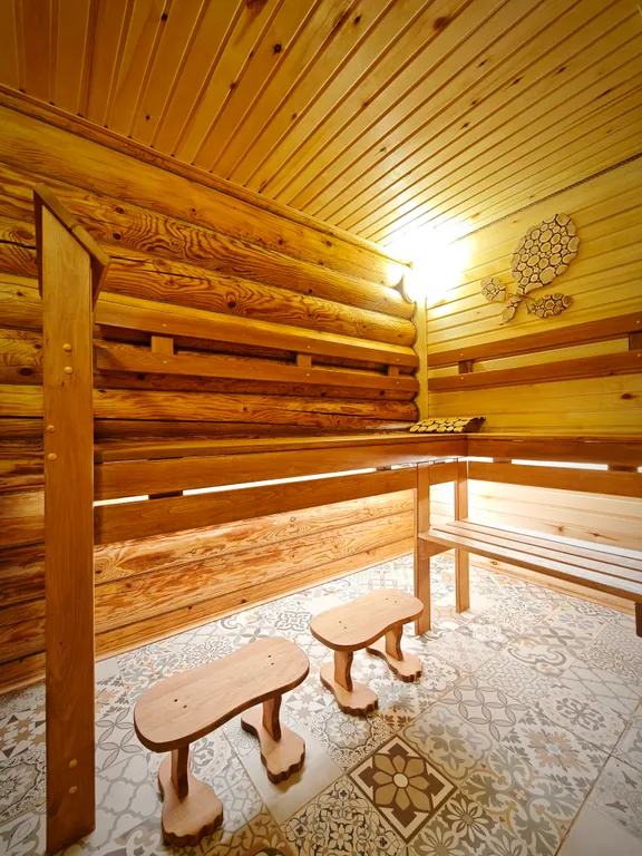 Лесной дом с тёплым бассейном, джакузи, сауной и сибирским чаном
