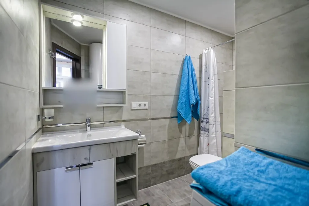 Светлый апартамент с видом на море