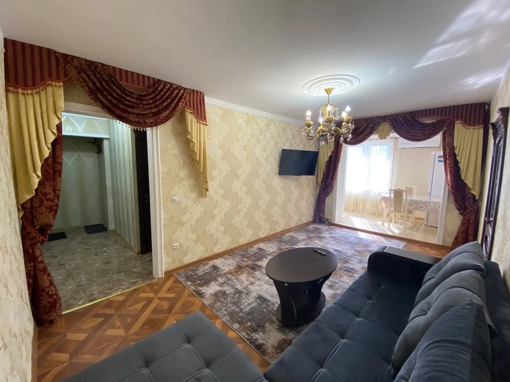Квартира 2-комнатная Квартира — Махачкала
