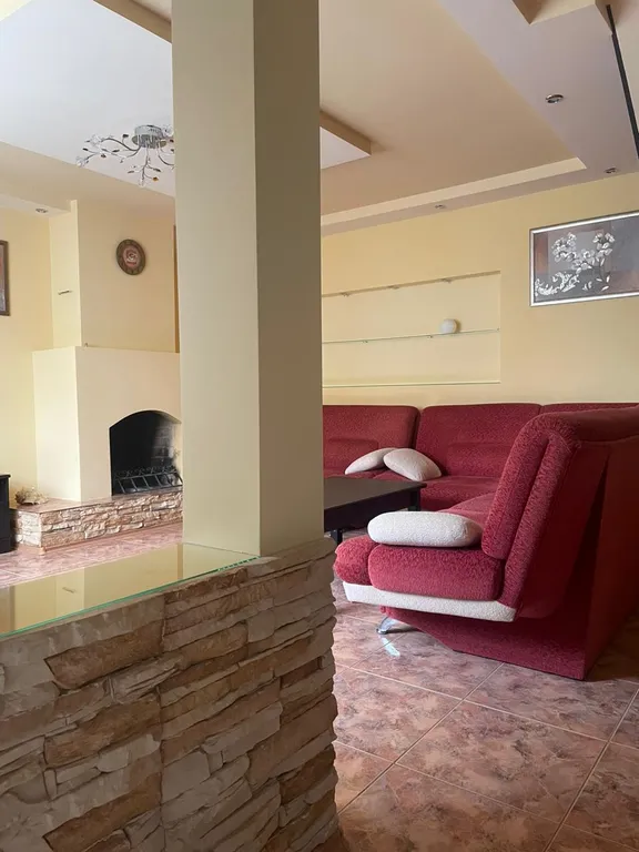 Уютный дом в центре города