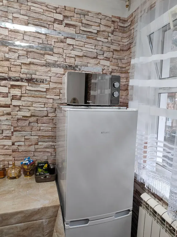 Красивый вид с 2 балконов на горы и реку