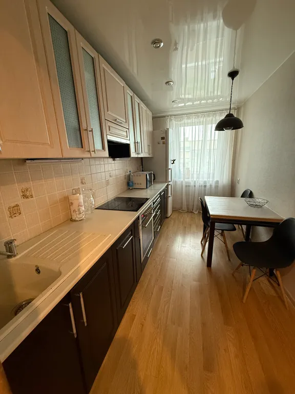 Двухкомнатная квартира недалеко от центра города