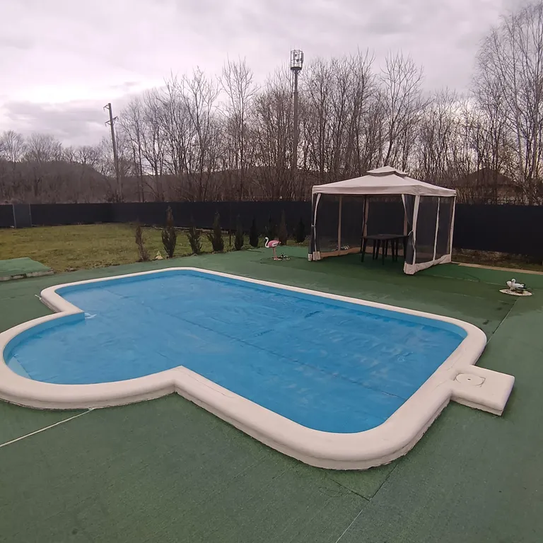 Уютный домик в горах Адыгеи Лесной островок