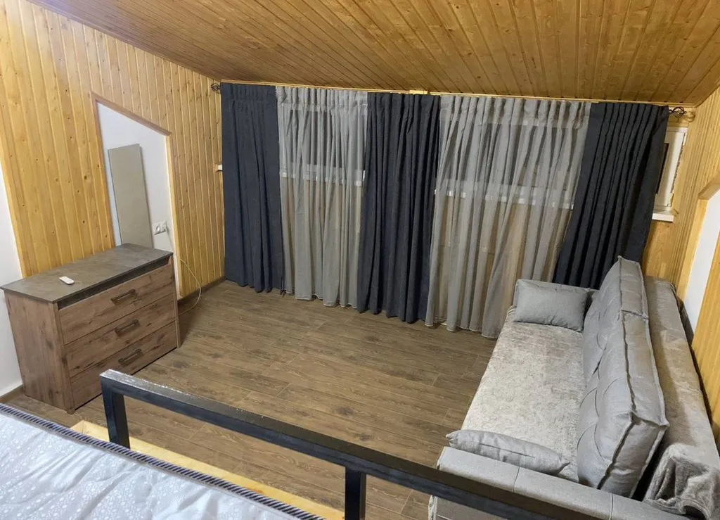 Уютный дом asdam house