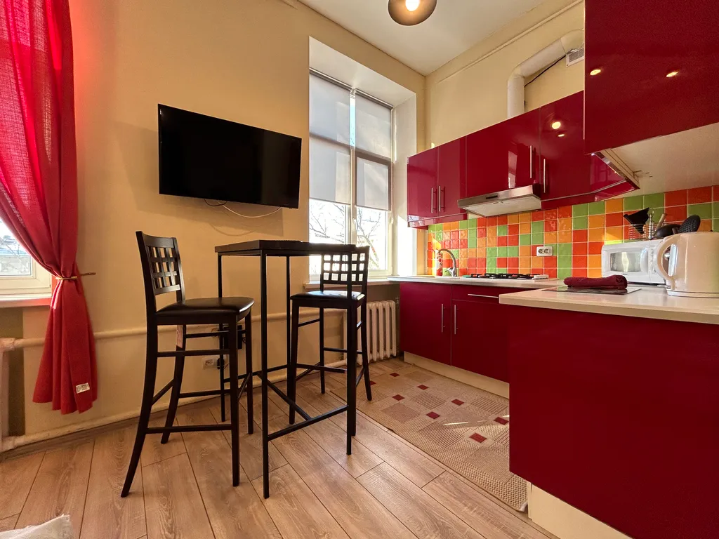 Квартира Студия возле кинотеатра Современник — аренда посуточно в Смоленск