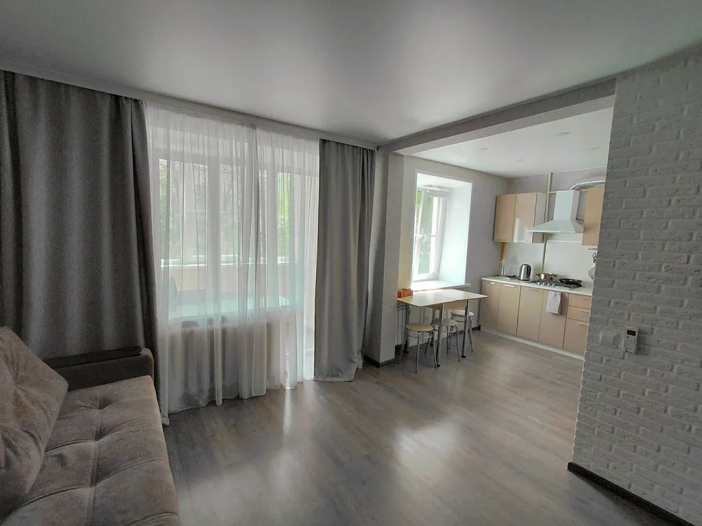 Уютная квартира-студия рядом с набережной реки Волга