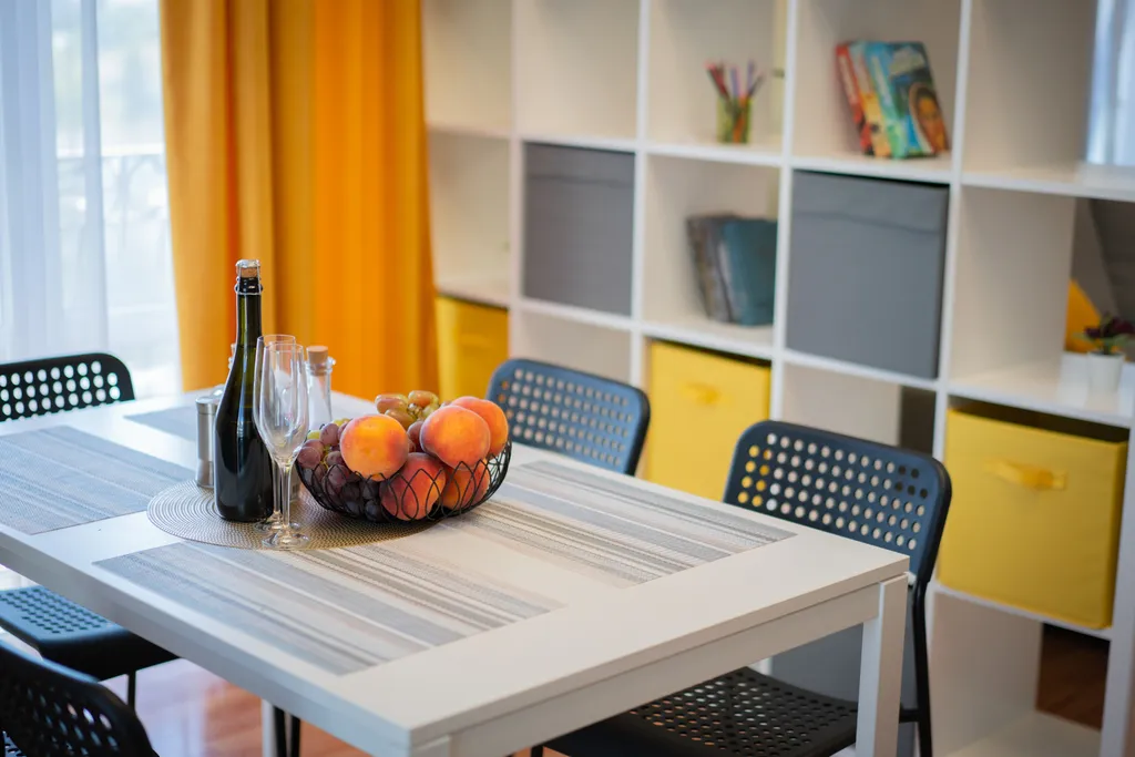 Стильная 2-х этажная квартира для большой семьи или дружной компании