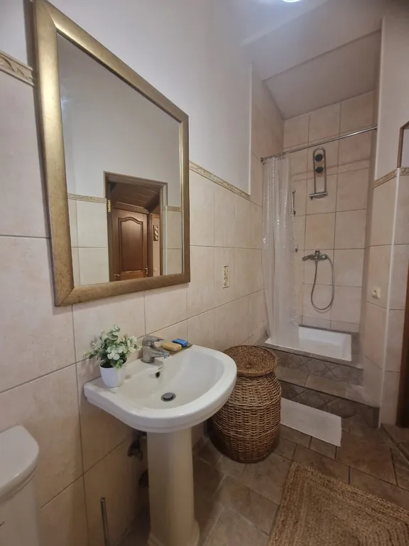 Дом в центре города