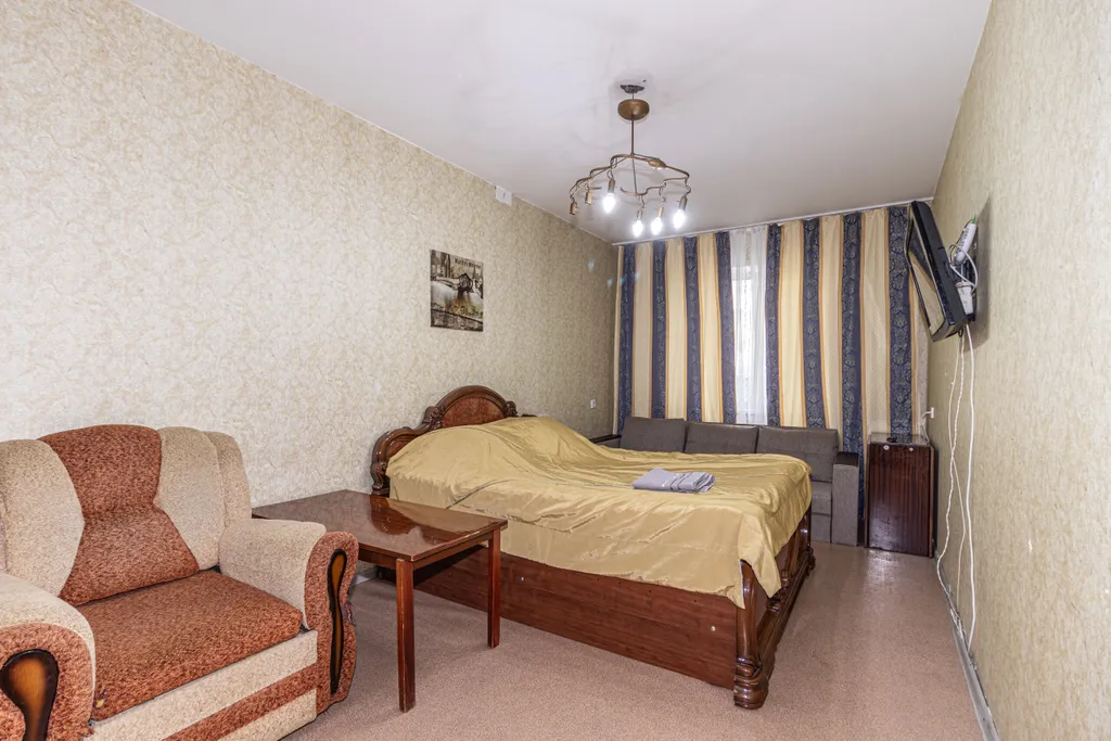 Уютная квартира — аренда посуточно в Курган