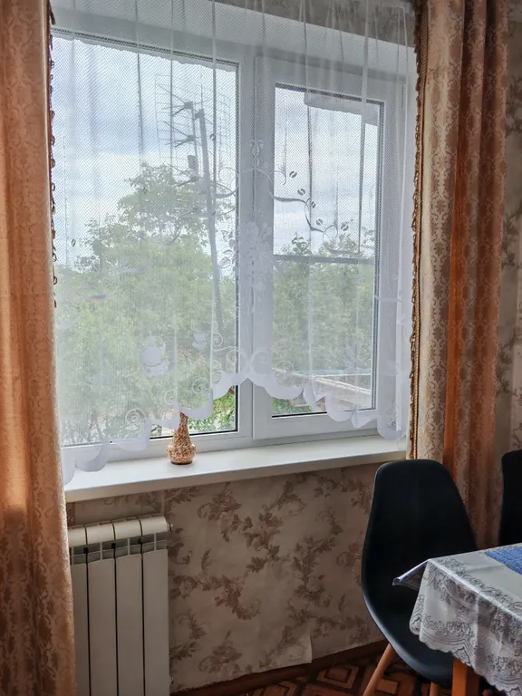 Светлая, уютная однокомнатная квартира в 10 минутах от источников ждет вас