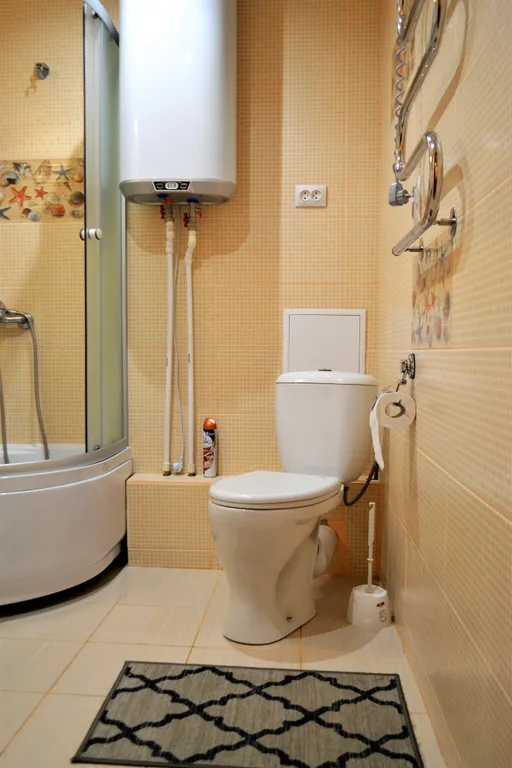 Студийного плана двухкомнатная квартира с шикарным видом на площадь Пять Углов