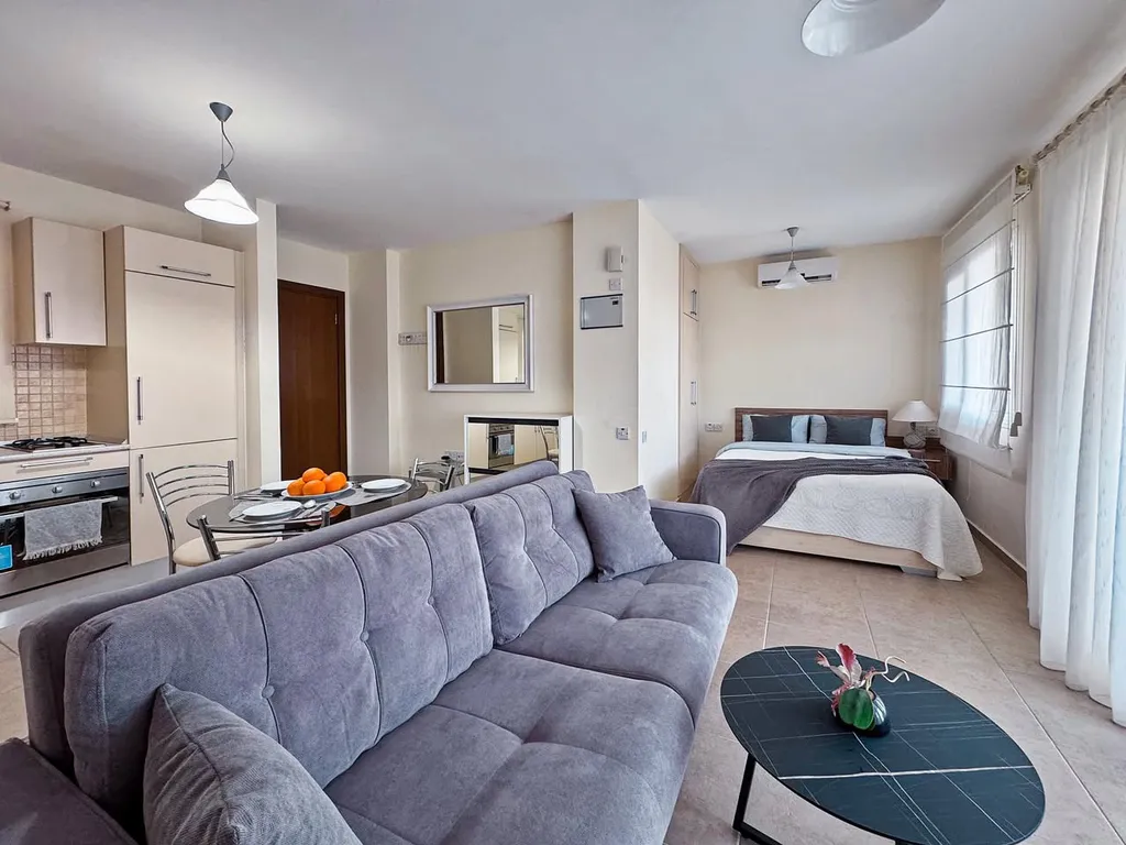 Апартаменты Studio with Niche Thalassa Beach Resort