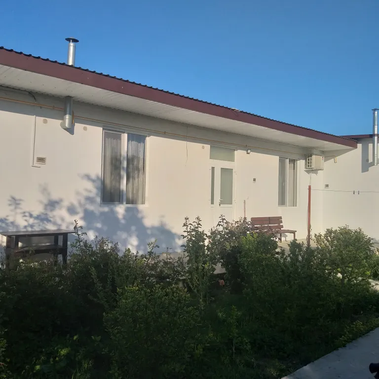 Коттедж Уютный домик в центре солнечной долины — Солнечная Долина