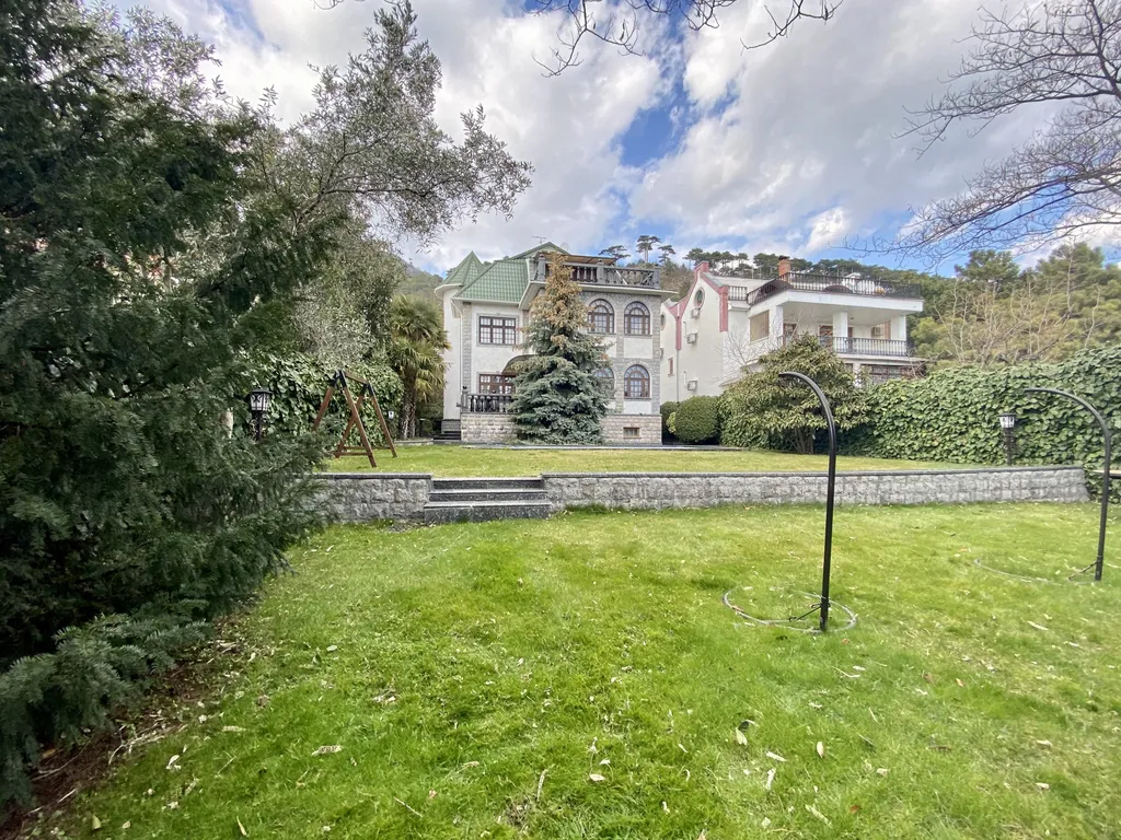 Особняк в заповедной зоне