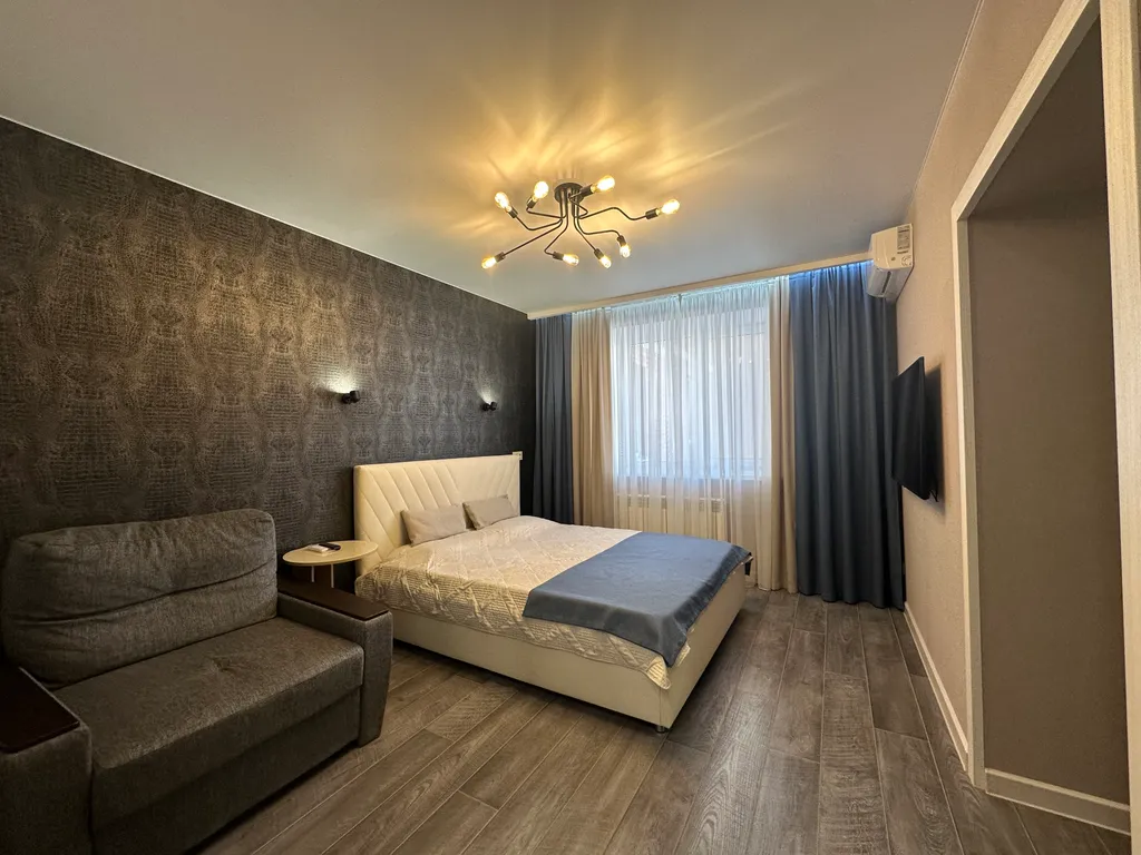 Квартира Апартаменты 1-комнатные рядом с набережной р.Волга — Самара