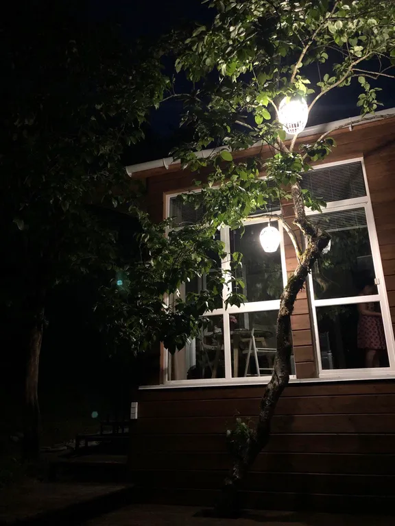 Дом у реки las nubes