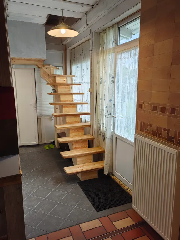 Новые апартаменты с отдельным входом в гостевом доме