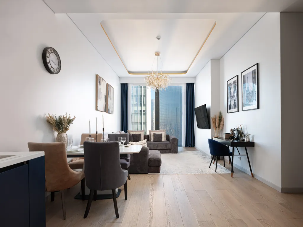 Neva Libra 38 этаж 70 м2 панорамный вид на небоскребы и город