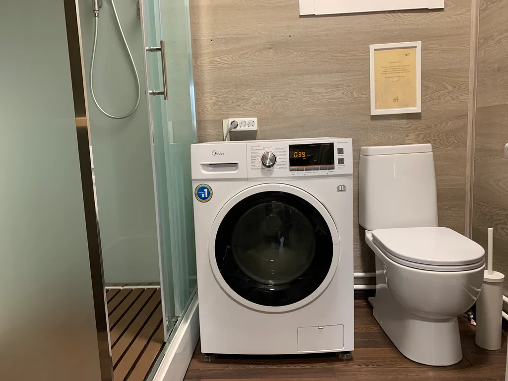 Коттедж Дом с террасой, камином, финской сауной на краю деревни с видом вдаль — Степаново