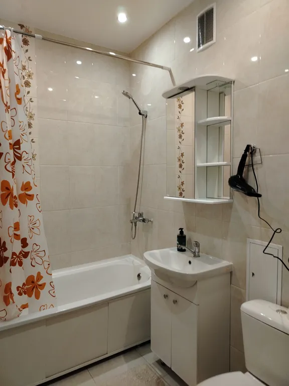 Квартира Уютная квартира на первом этаже в новом доме рядом с Южным парком — Калининград