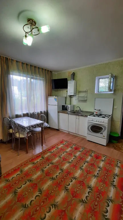 Домик в бамбуке в 200 м от моря