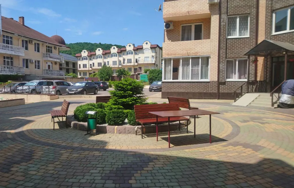 Уютная квартира на первом этаже в ЖК Бристоль с отдельным входом