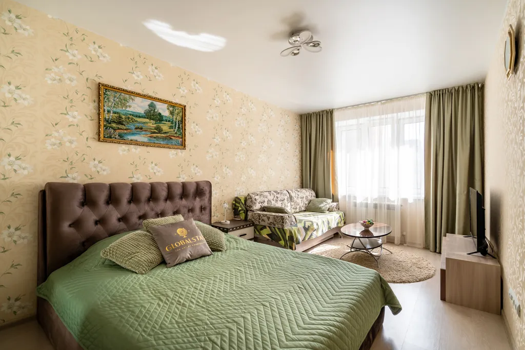 Новая квартира в центре Смоленска, 4 мин пешком до парка Реадовка