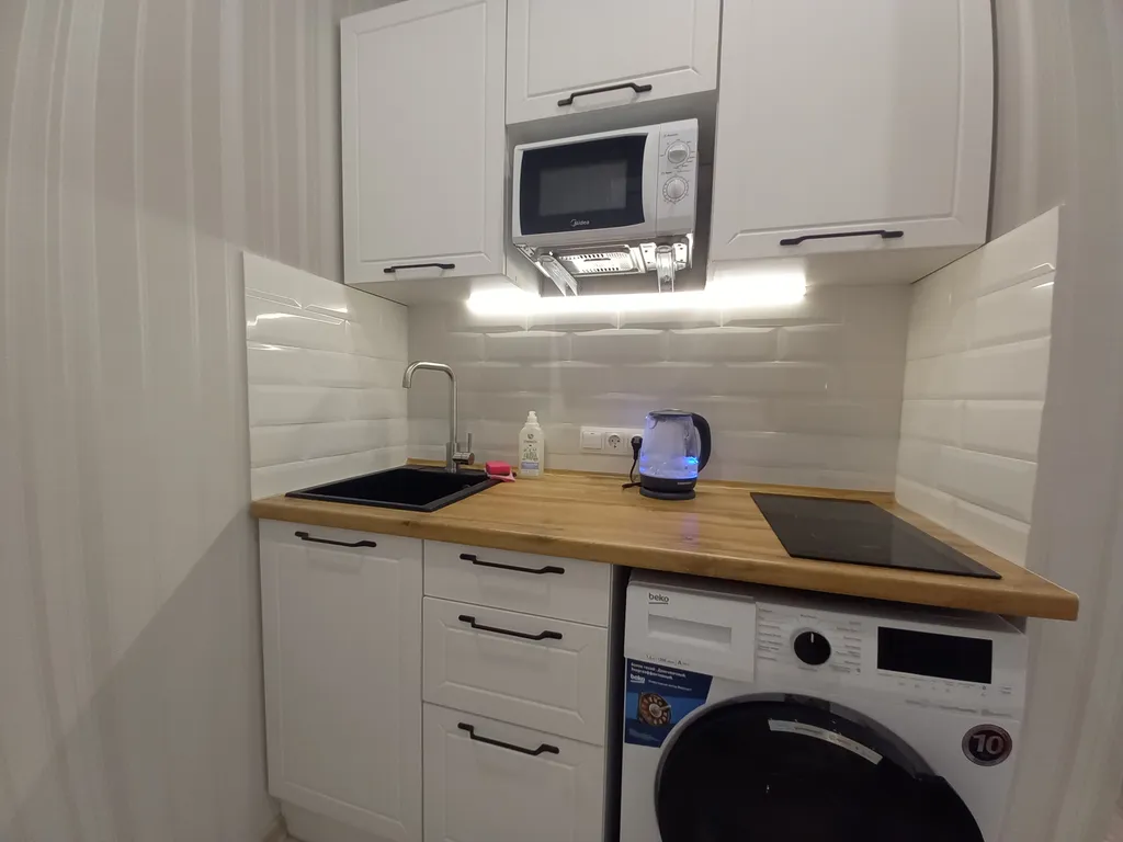 Квартира Апартаменты Terrazza рядом с вокзалом с террасой и свежим ремонтом — Сочи