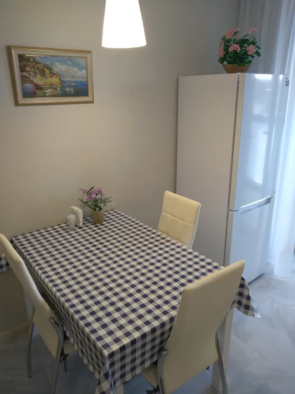 Новая квартира у Нахимовского училища