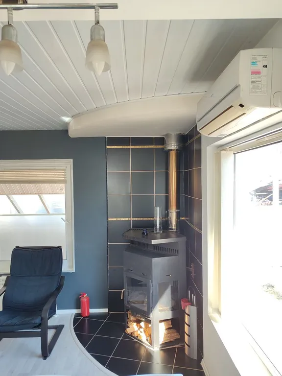 Вилла с гриль-верандой, сауной, купелью и джакузи