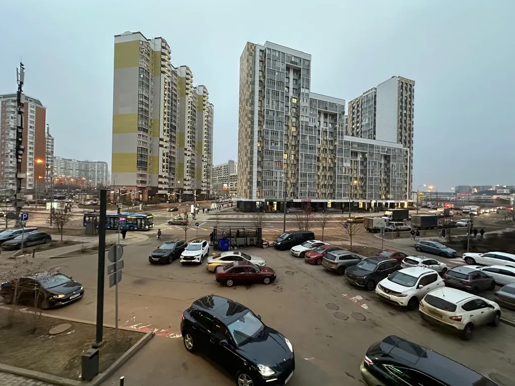 Квартира Просторная квартира рядом с метро — Москва