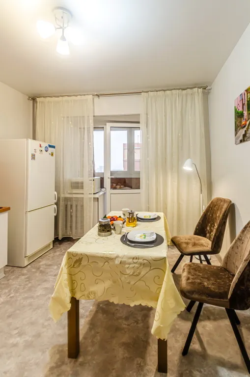 Киевская, 13. Центр Самары.